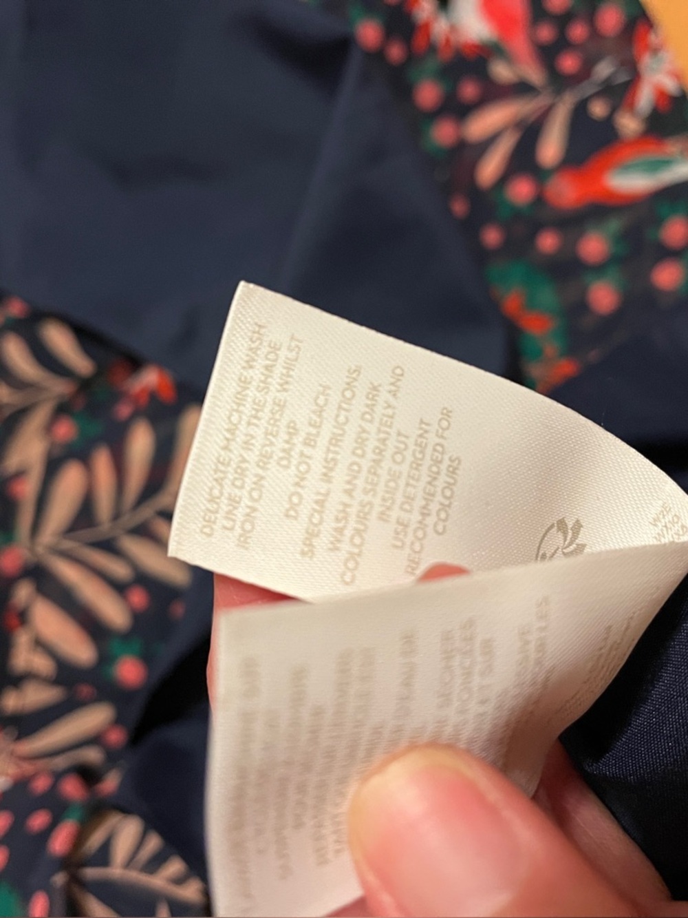 Boden flowy airy floral parrot navy Ada midi dress pouf sleeves 6P tropical prep - Picture 8 of 9